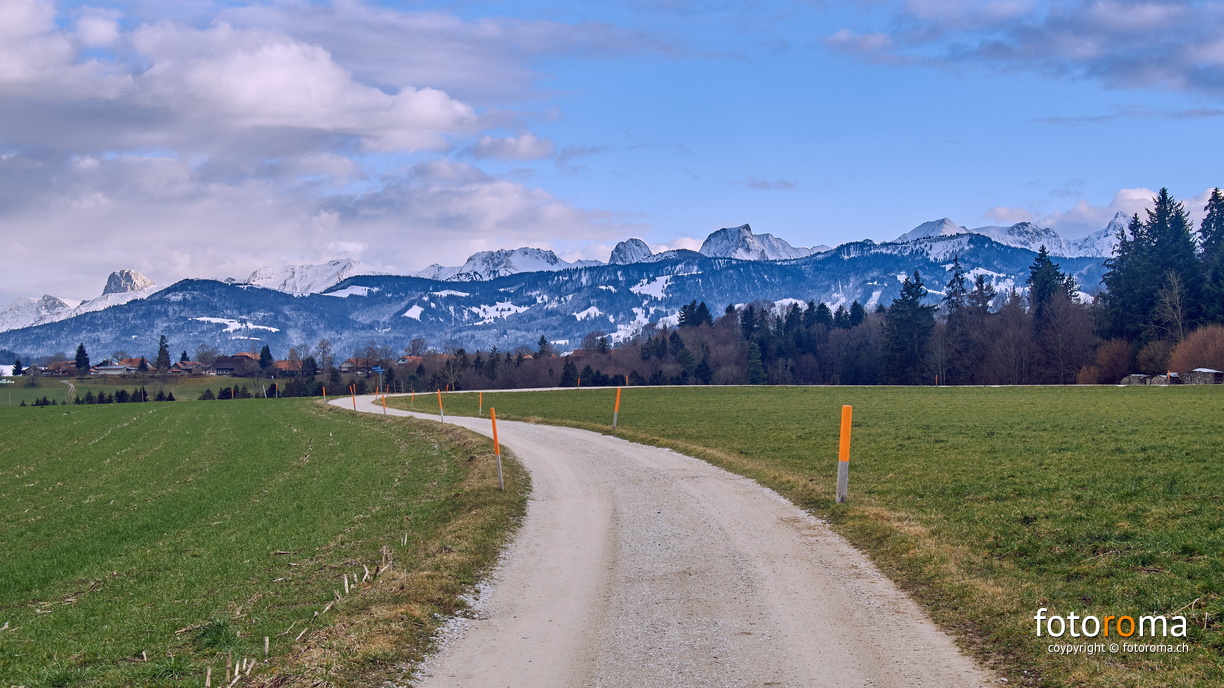 Gantrischkette und Elisried
RM-2019-365-77.jpg