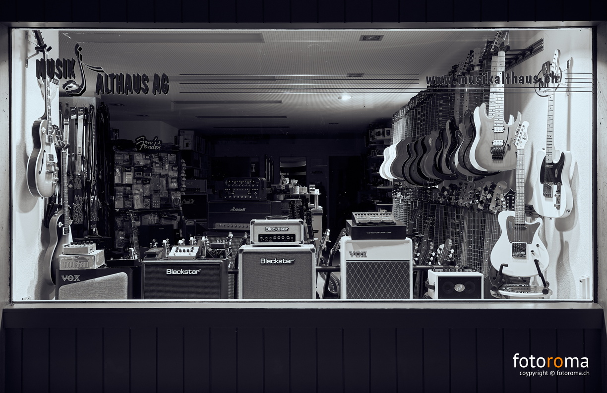 Der Bescht Musiglade wit u breit
Musik Althaus, Schwarzenburg
RM-2019-365-217.jpg