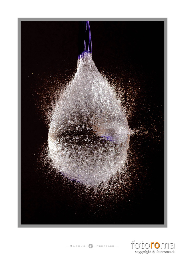 splashing balloon-3.jpg - flickr-24130509385.jpg flickr-24130509385.jpg
