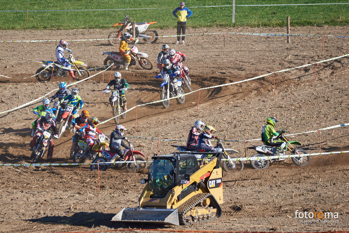 RM-BBS18-SA-0061 - RM-BBS18-SA-0061.jpg RM-BBS18-SA-0061.jpg