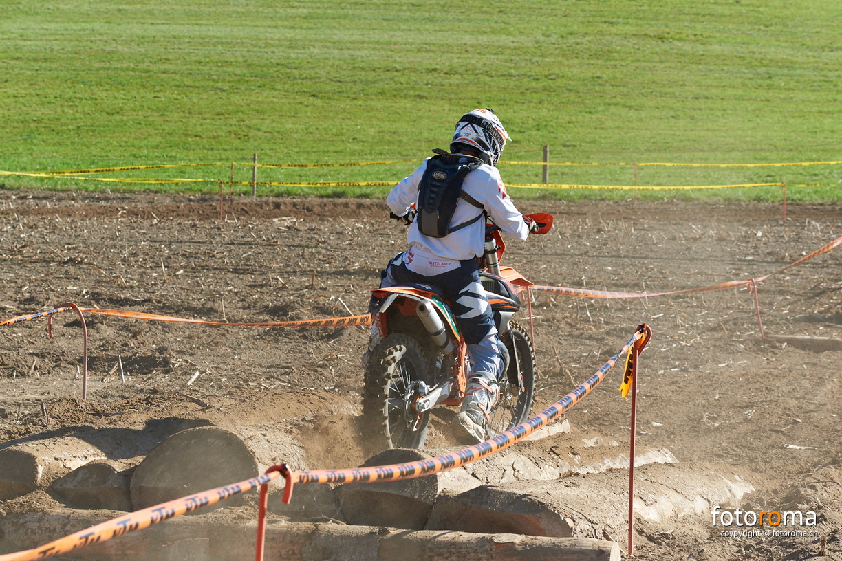 RM-BBS18-SA-0330 - RM-BBS18-SA-0330.jpg RM-BBS18-SA-0330.jpg