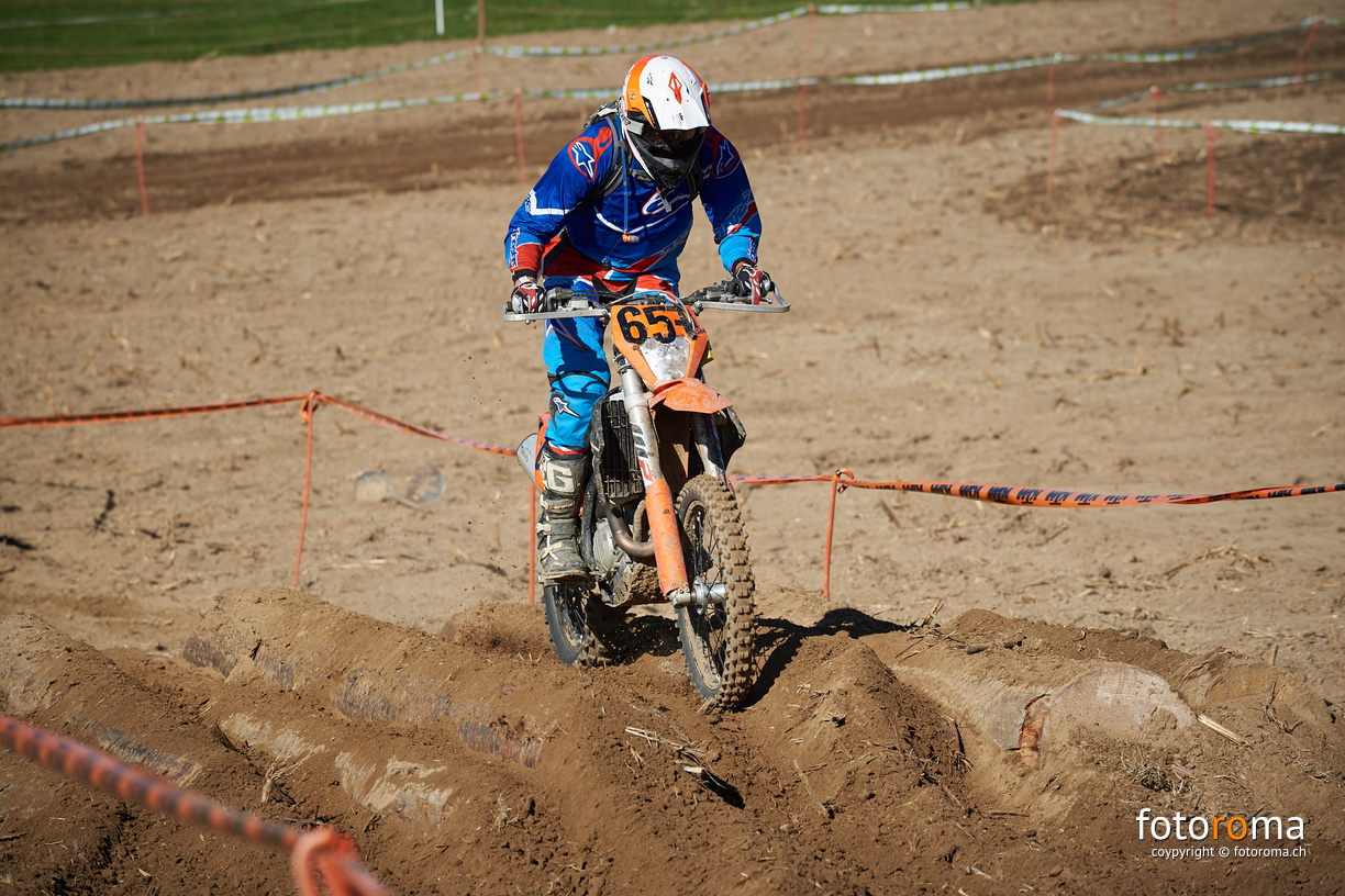 RM-BBS18-SA-0352 - RM-BBS18-SA-0352.jpg RM-BBS18-SA-0352.jpg