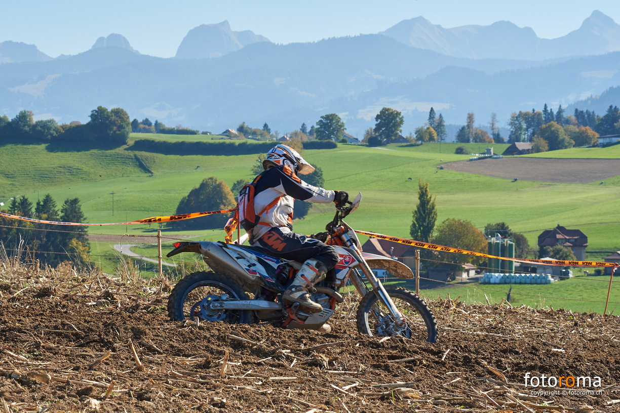 RM-BBS18-SA-0536 - RM-BBS18-SA-0536.jpg RM-BBS18-SA-0536.jpg