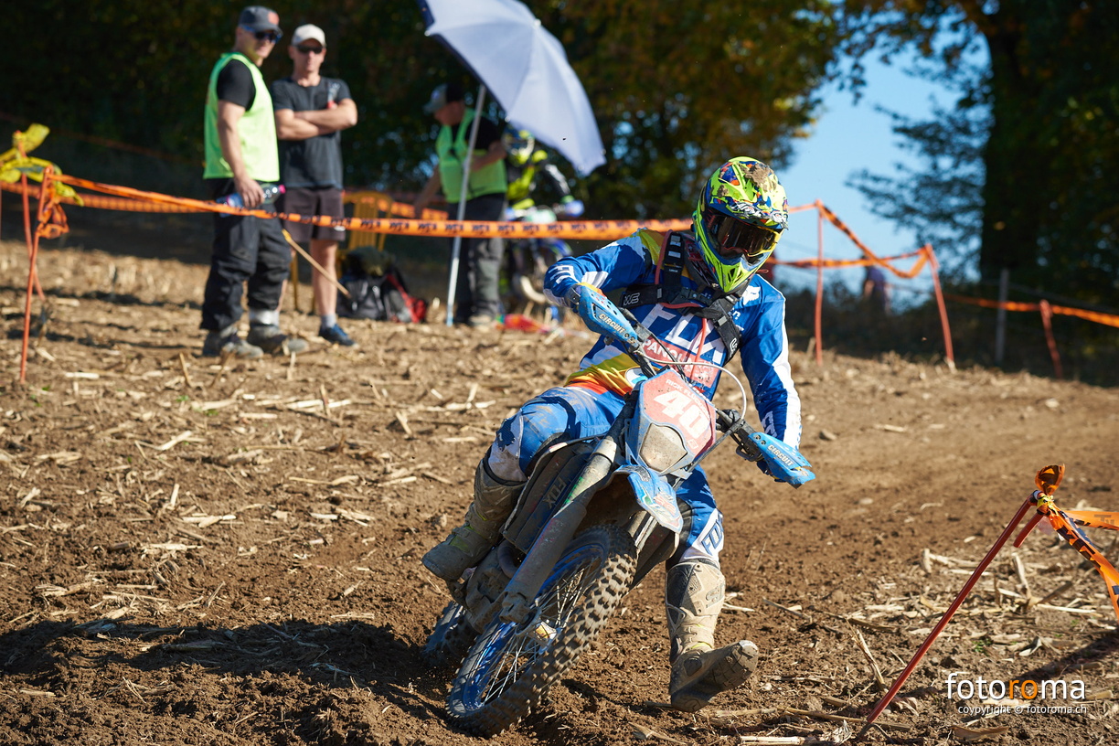 RM-BBS18-SA-0549 - RM-BBS18-SA-0549.jpg RM-BBS18-SA-0549.jpg