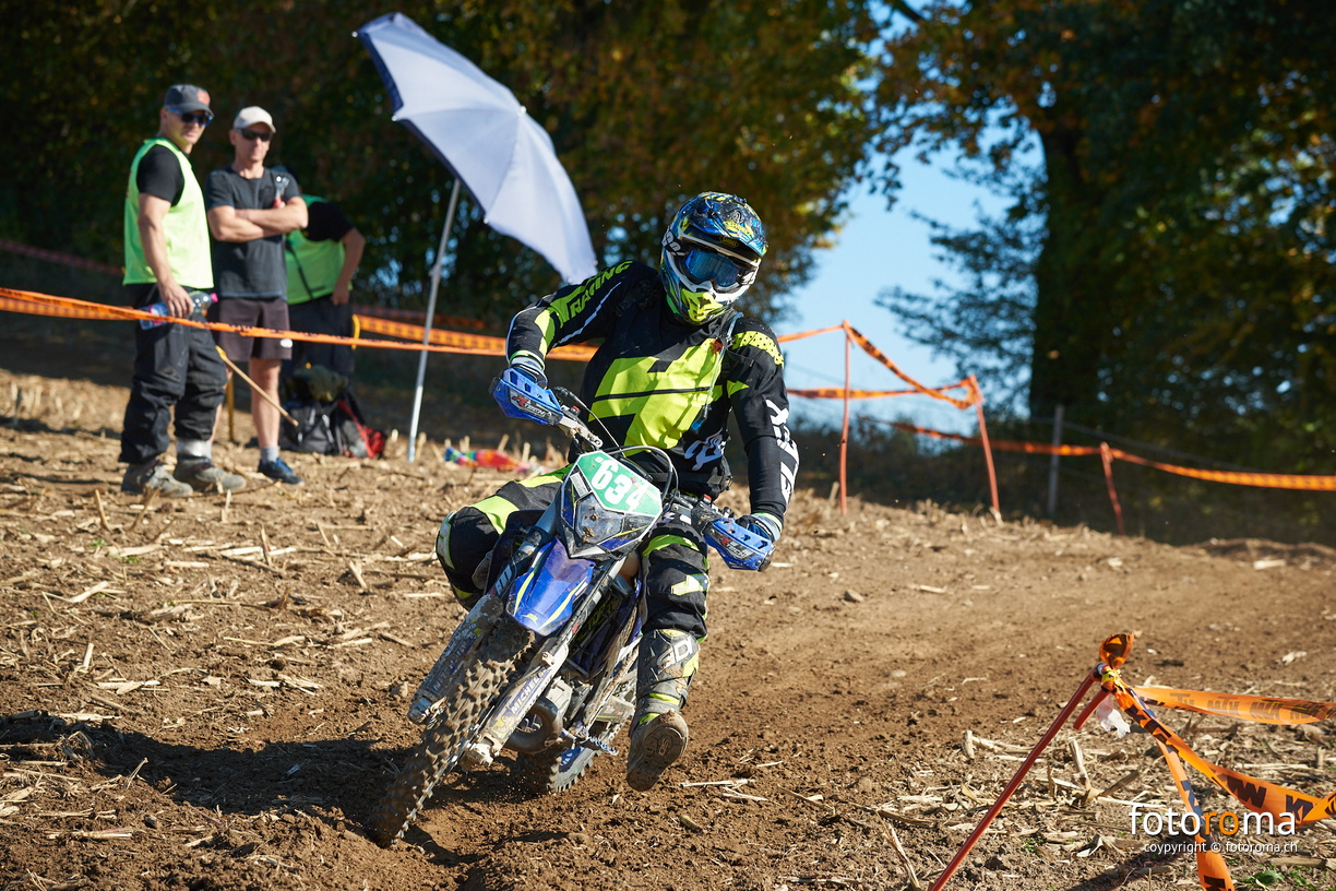 RM-BBS18-SA-0550 - RM-BBS18-SA-0550.jpg RM-BBS18-SA-0550.jpg