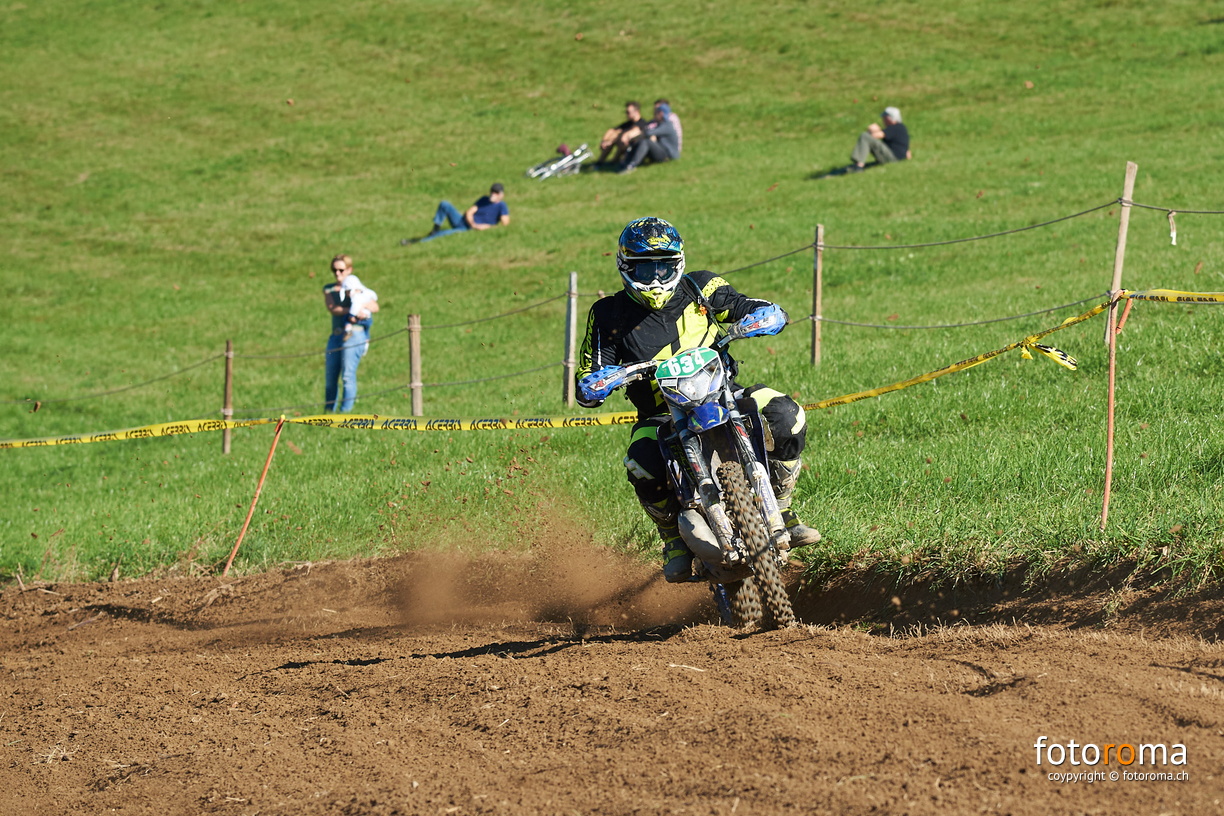 RM-BBS18-SA-0662 - RM-BBS18-SA-0662.jpg RM-BBS18-SA-0662.jpg