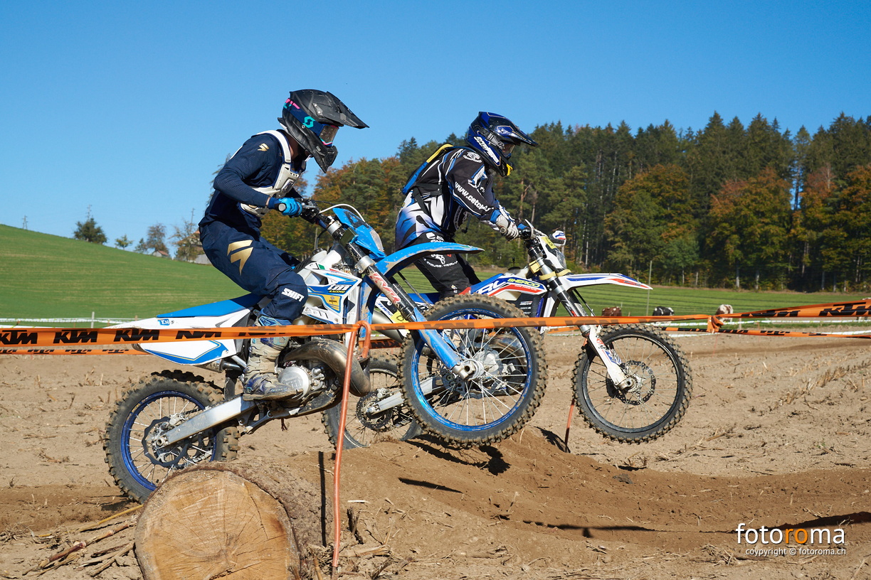 RM-BBS18-SA-0722 - RM-BBS18-SA-0722.jpg RM-BBS18-SA-0722.jpg