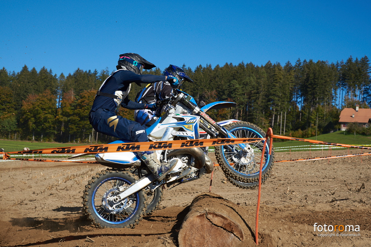 RM-BBS18-SA-0723 - RM-BBS18-SA-0723.jpg RM-BBS18-SA-0723.jpg