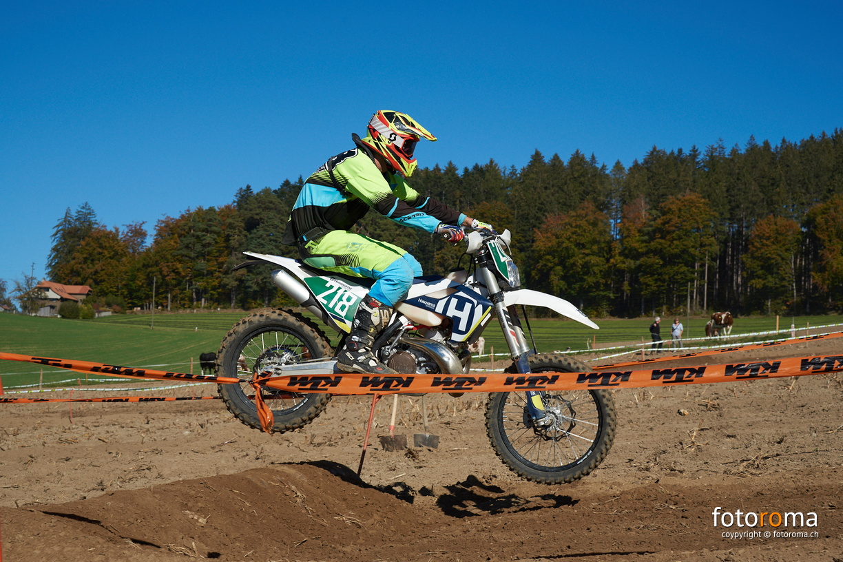 RM-BBS18-SA-0730 - RM-BBS18-SA-0730.jpg RM-BBS18-SA-0730.jpg