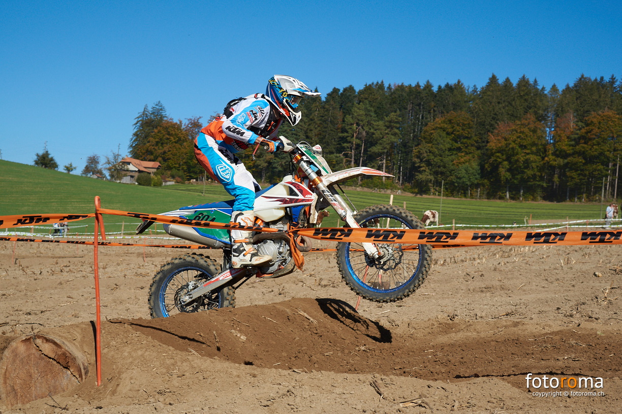 RM-BBS18-SA-0733 - RM-BBS18-SA-0733.jpg RM-BBS18-SA-0733.jpg