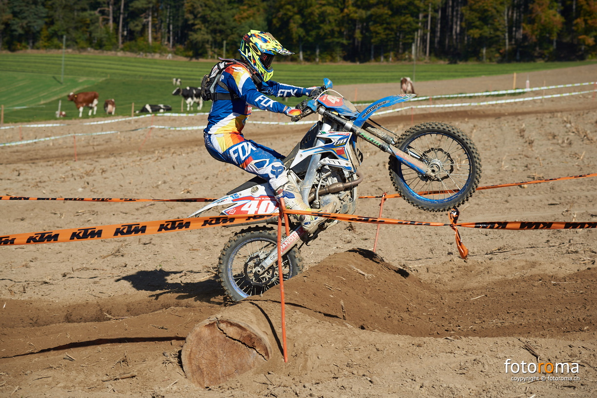 RM-BBS18-SA-0738 - RM-BBS18-SA-0738.jpg RM-BBS18-SA-0738.jpg