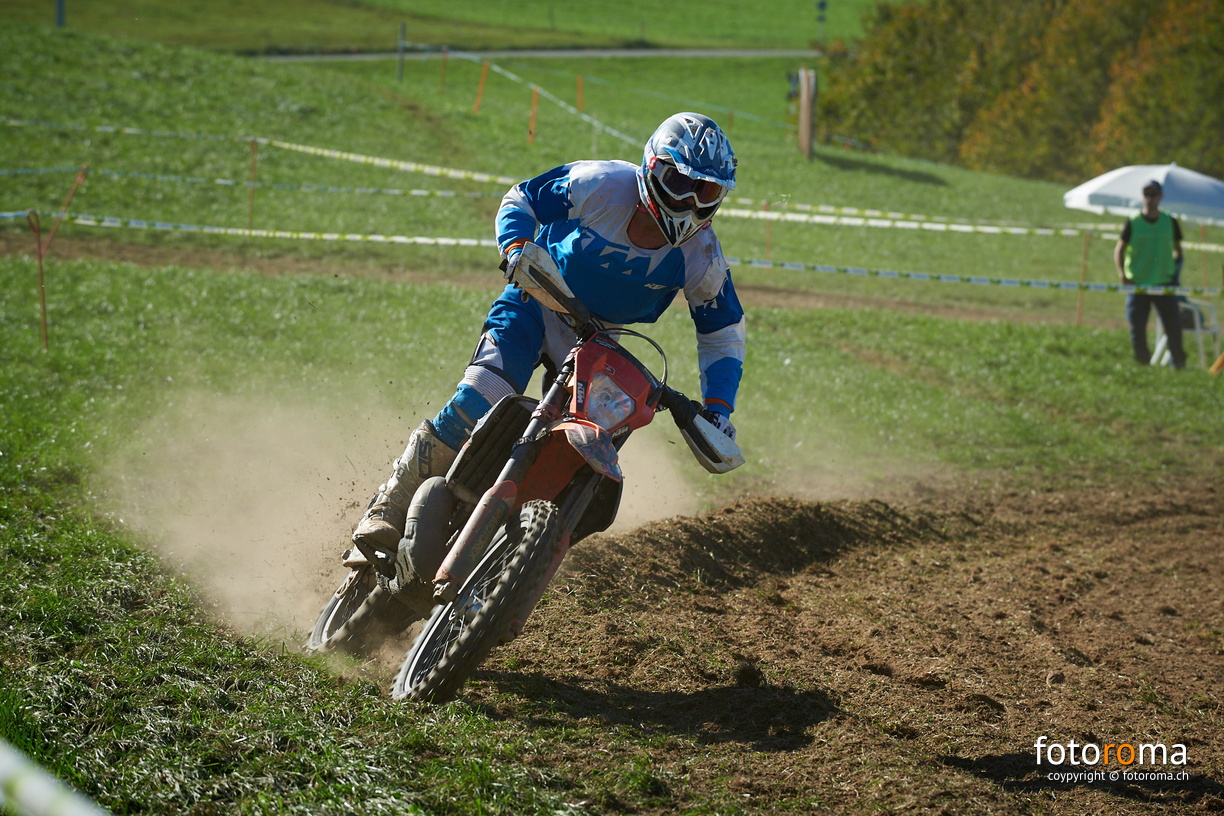 RM-BBS18-SA-0758 - RM-BBS18-SA-0758.jpg RM-BBS18-SA-0758.jpg