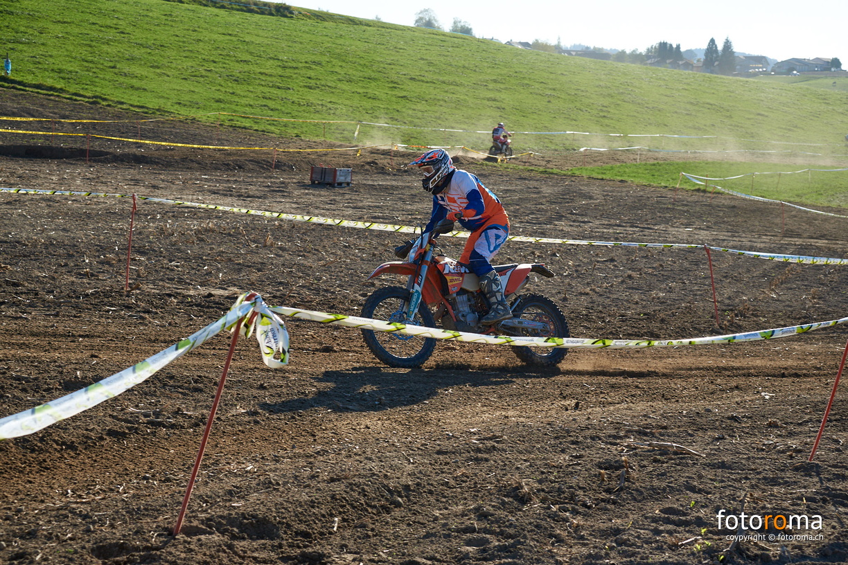 RM-BBS18-SA-0870 - RM-BBS18-SA-0870.jpg RM-BBS18-SA-0870.jpg