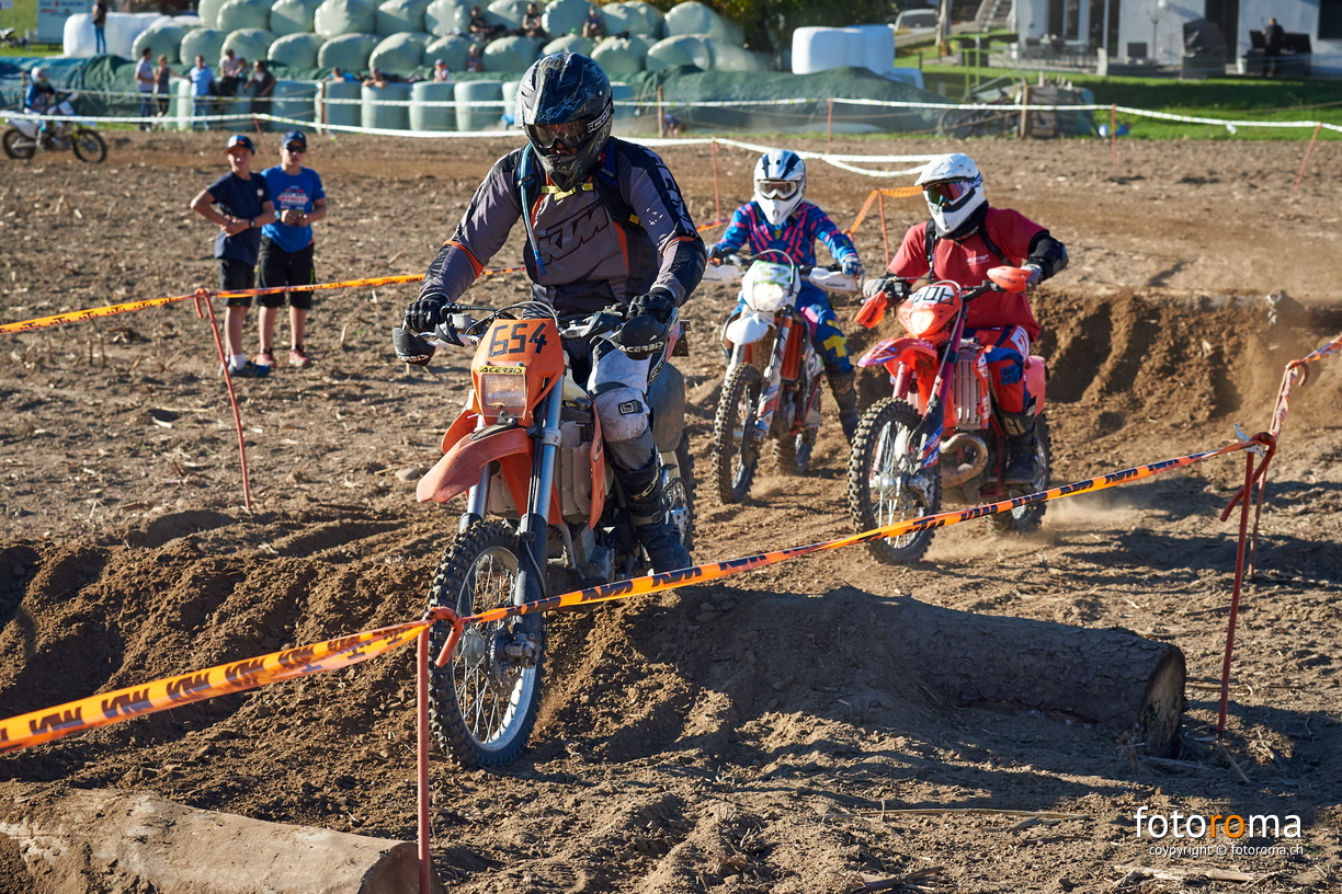 RM-BBS18-SA-0877 - RM-BBS18-SA-0877.jpg RM-BBS18-SA-0877.jpg