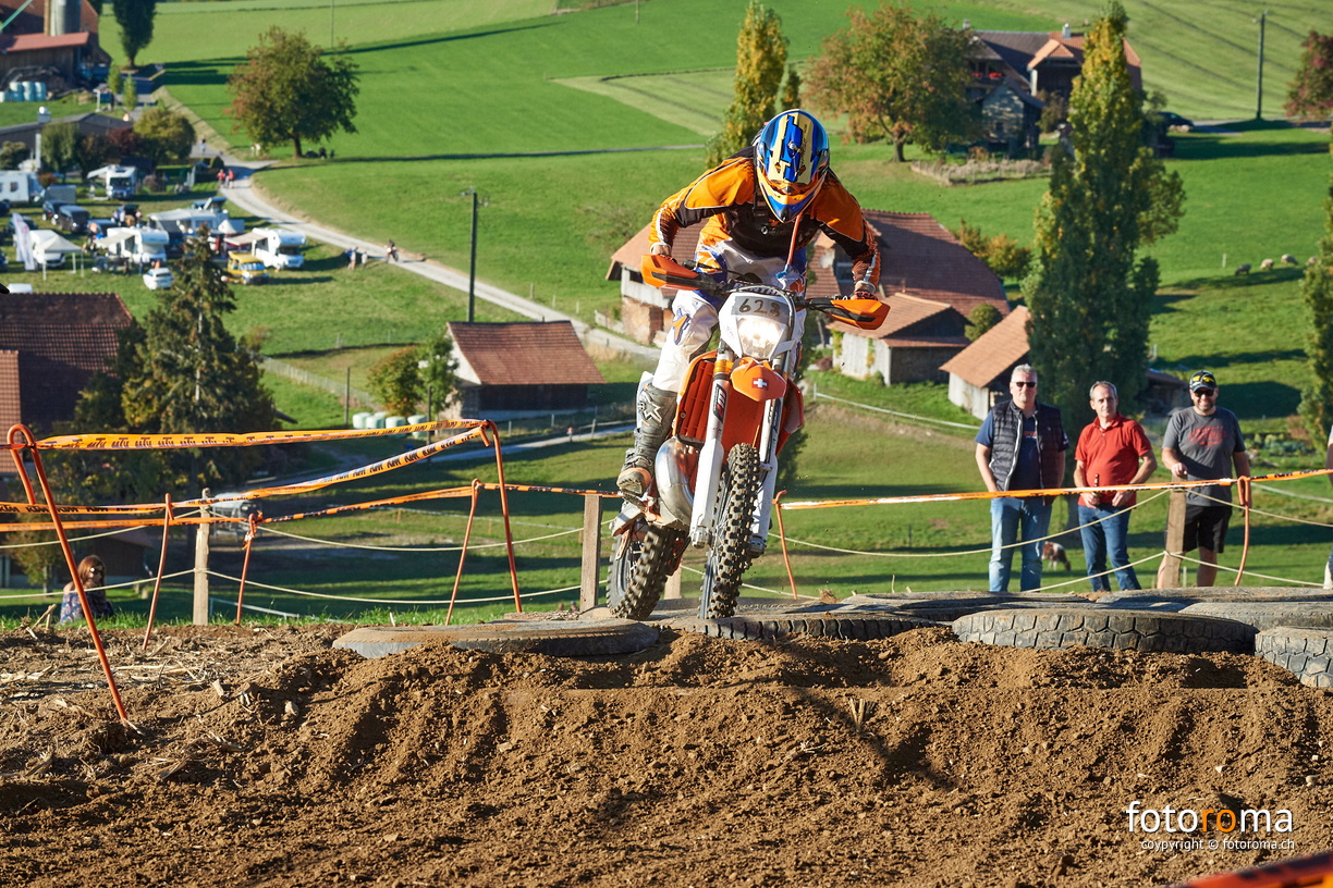 RM-BBS18-SA-0964 - RM-BBS18-SA-0964.jpg RM-BBS18-SA-0964.jpg