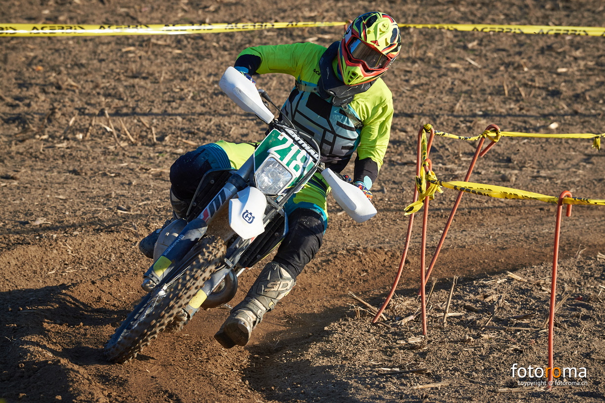 RM-BBS18-SO-1759 - RM-BBS18-SO-1759.jpg RM-BBS18-SO-1759.jpg