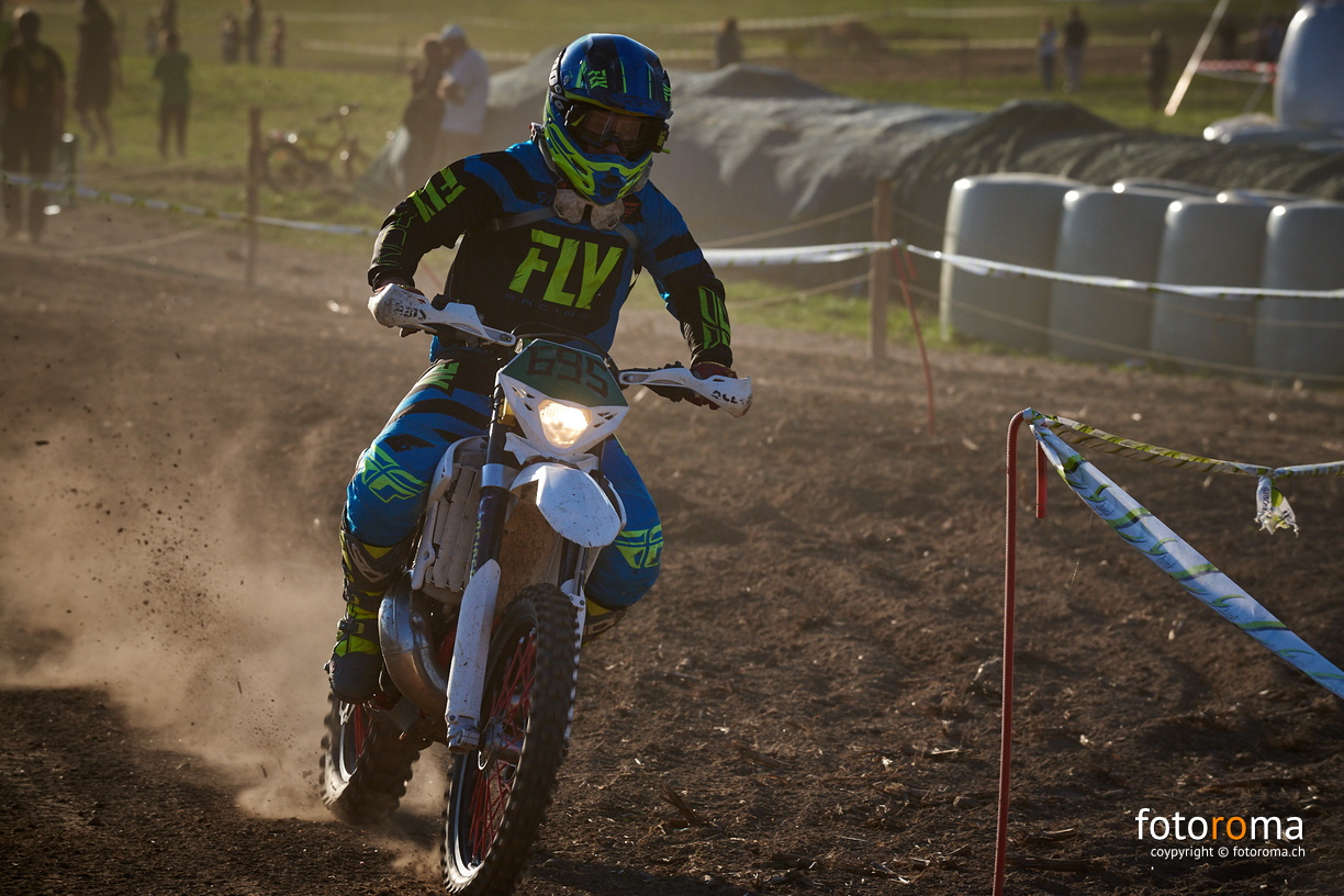 RM-BBS18-SO-1794 - RM-BBS18-SO-1794.jpg RM-BBS18-SO-1794.jpg