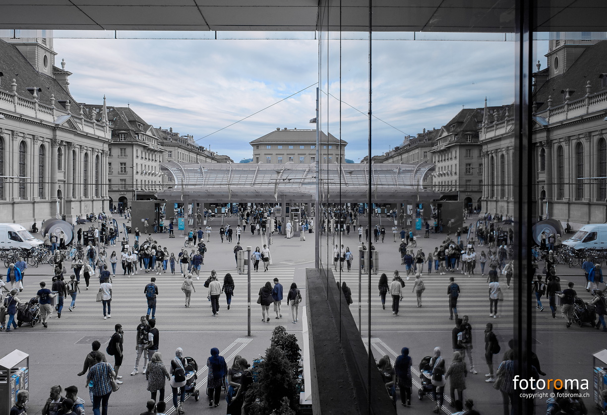 Stadt in blau
RM-2019-365-222.jpg
