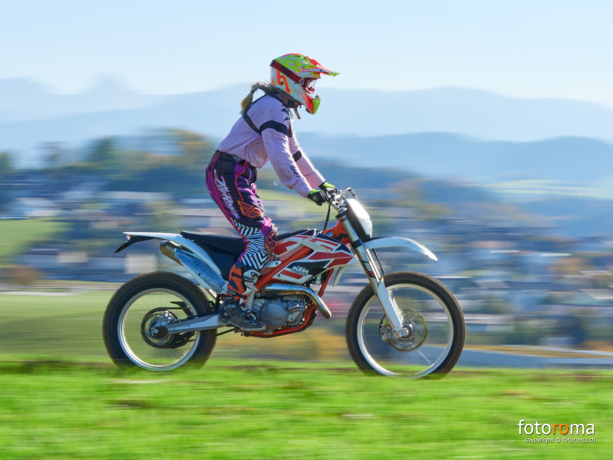 RM-BBS21-SA-0252 - RM-BBS21-SA-0252.jpg RM-BBS21-SA-0252.jpg